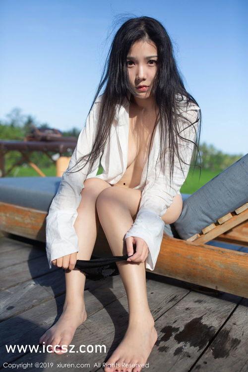 在线国产青青草,青青草的青春旋律